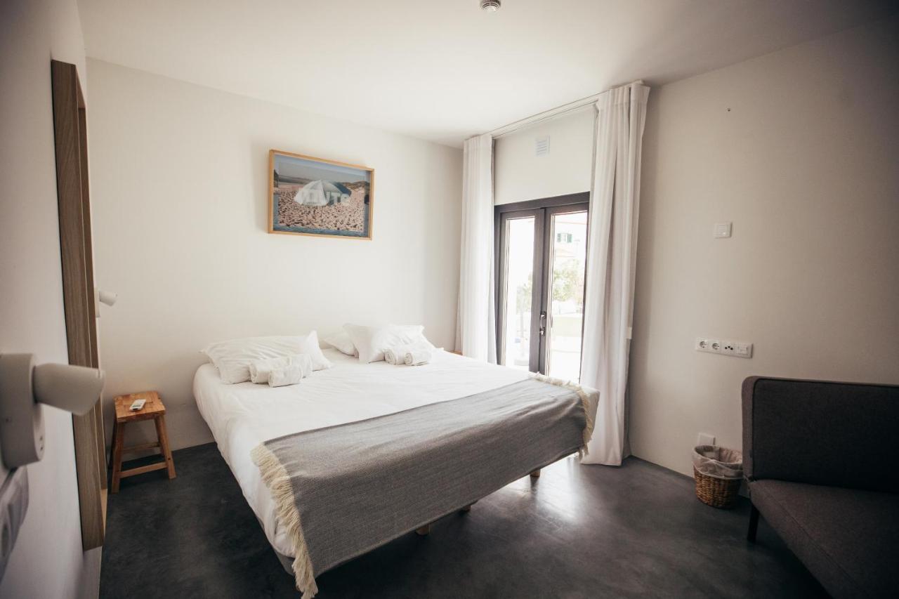 Mute Hostel פורטו קובו מראה חיצוני תמונה