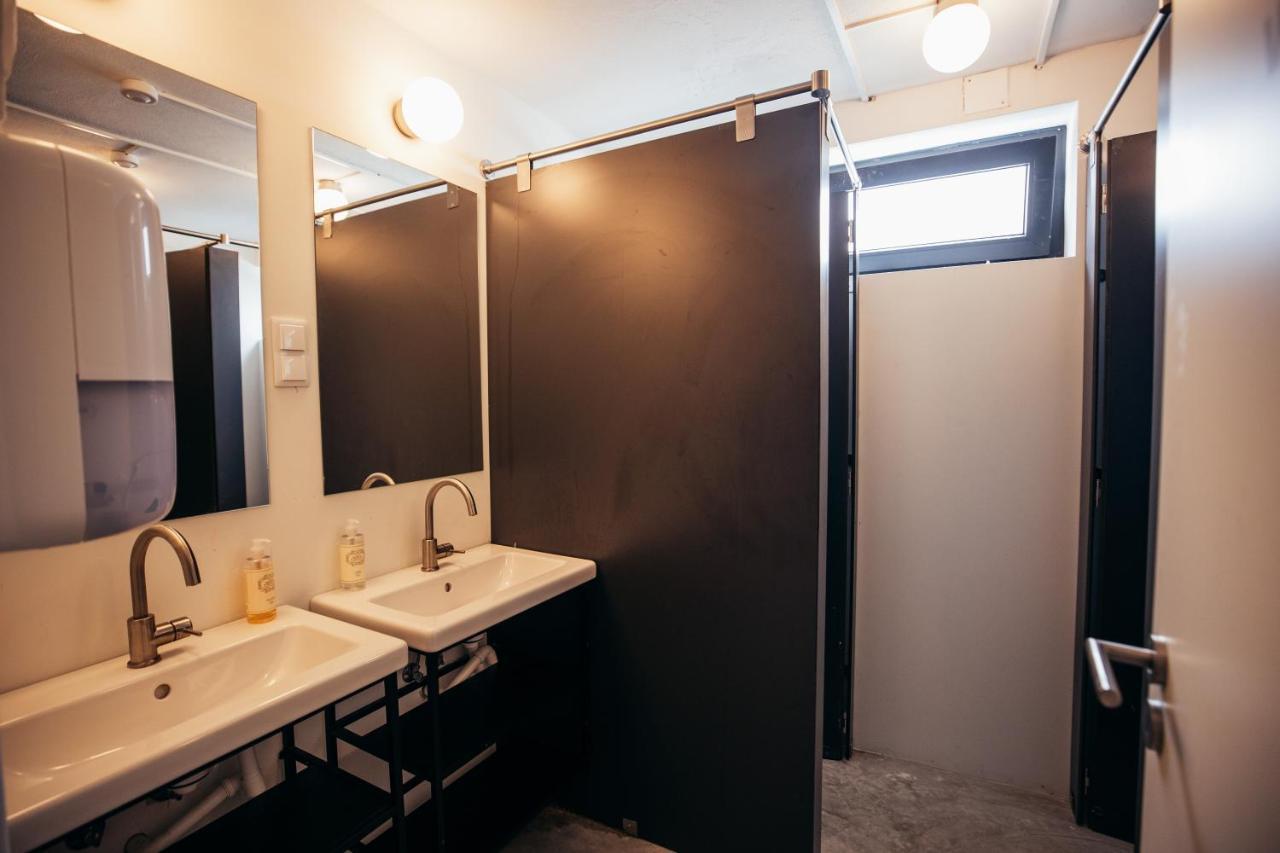 Mute Hostel פורטו קובו מראה חיצוני תמונה